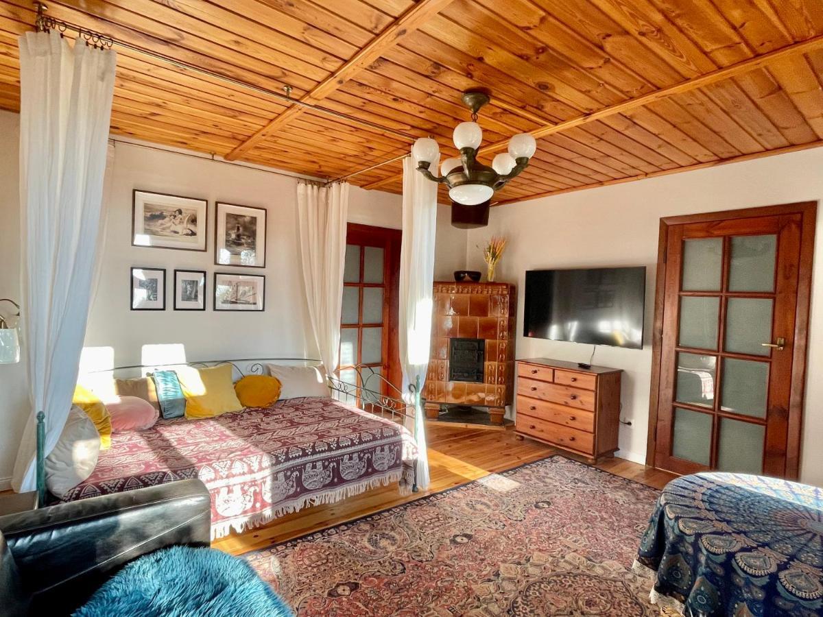 Villa Apple Tree House à Lubin  Extérieur photo